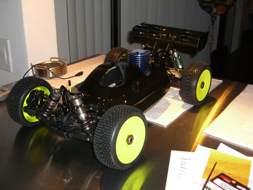 Losi 2.0 Buggy Cover On